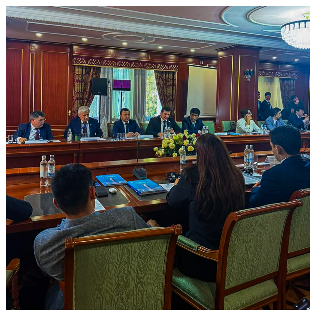 На панельных сессиях Международного форума «Dushanbe Invest – 2025» обсуждены вопросы укрепления цифрового развития и привлечения инвестиций через искусственный интеллект и электронное правительство